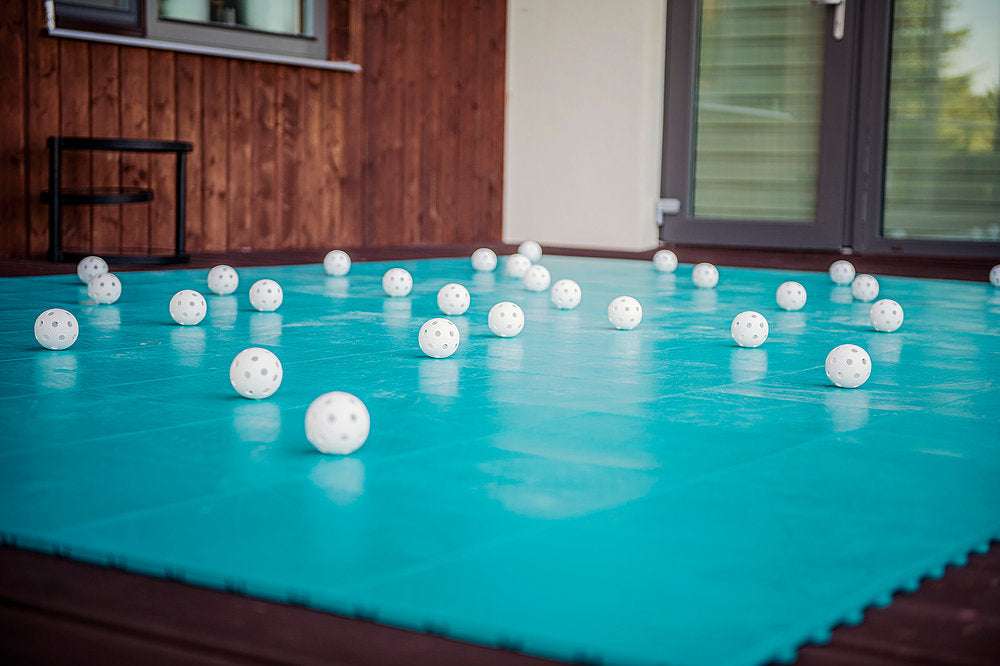 Best Floorball Balls IFF Match quality on special Floorball tiles